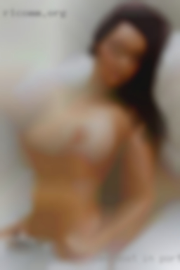 Can host in downtown in Port Jervis Toronto.
