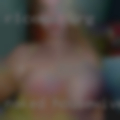 Naked housewives Ontario